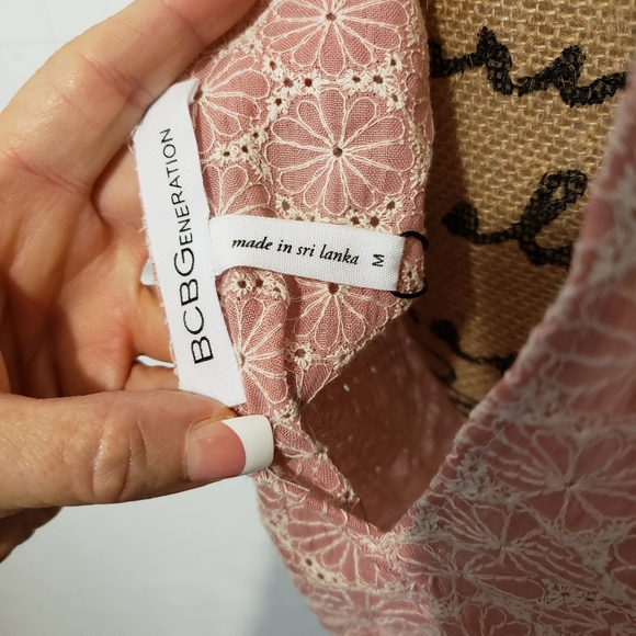 🛍BCBGeneration Eyelet Crop Top BNWT - Picture 6 of 6